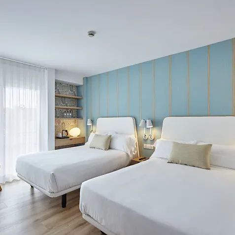 Habitación Familiar Confort vista jardín